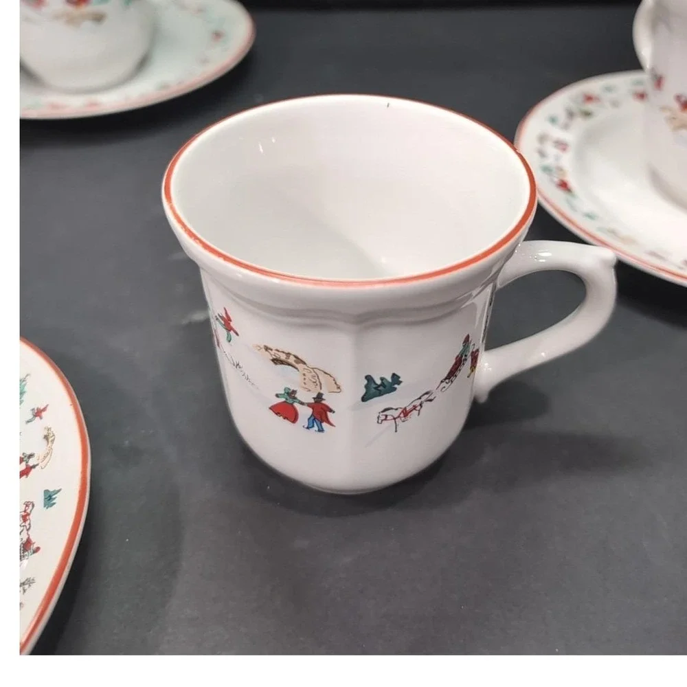 Farberware Babanovsky White Christmas Tea Cup & Saucers, 8 Piece‎ Vintage Set